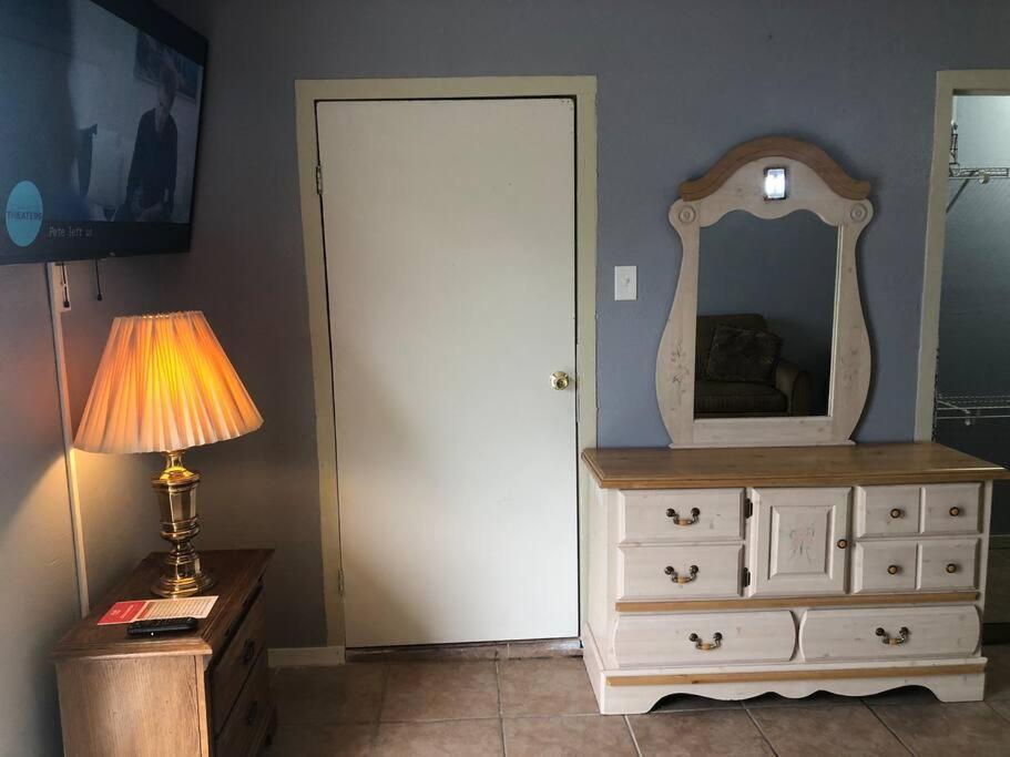 A Smaller Piece Of Heaven, Near By Lackland Afb San Antonio Exterior photo