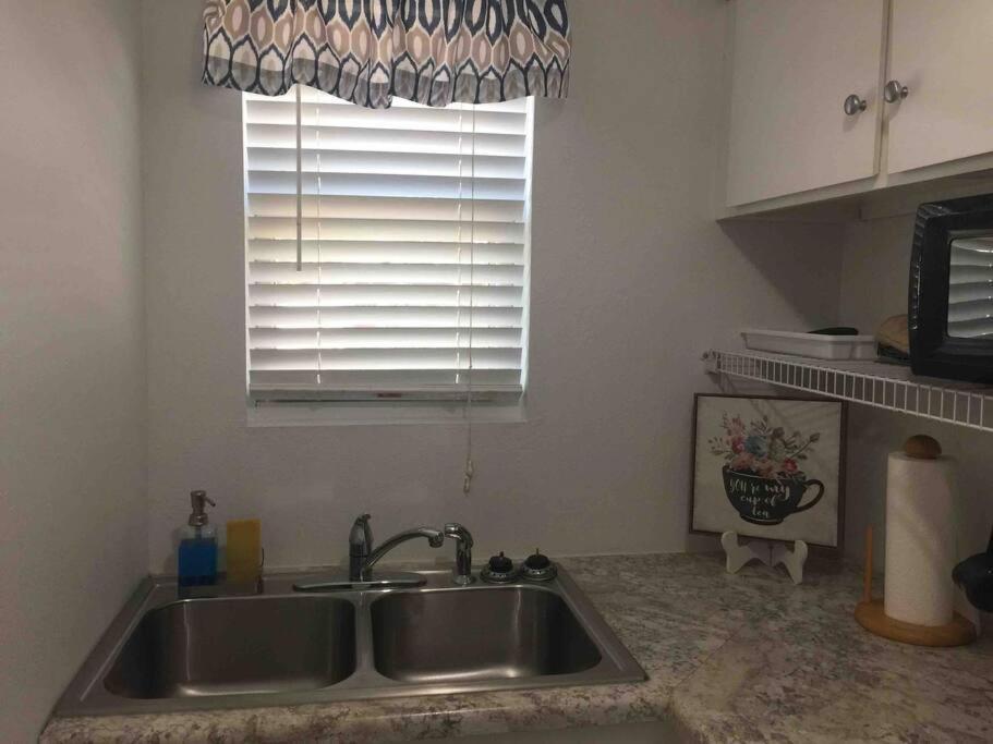 A Smaller Piece Of Heaven, Near By Lackland Afb San Antonio Exterior photo